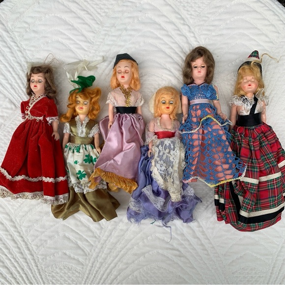 Vintage Art Crafters Mixed Lot Plastic Dolls of World Sleep Eyes MCM 50s 60s - Picture 9 of 9